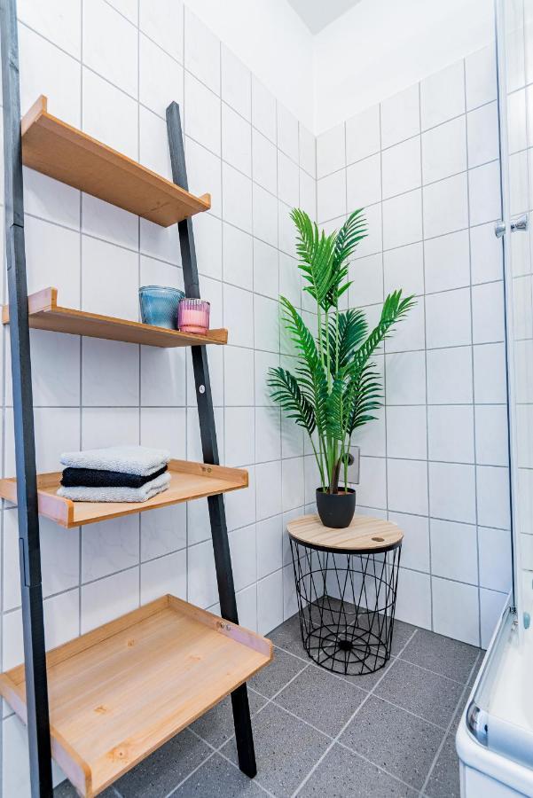 Helles Apartment In Top-Lage Mit Parkplatz Magdeburg Zewnętrze zdjęcie